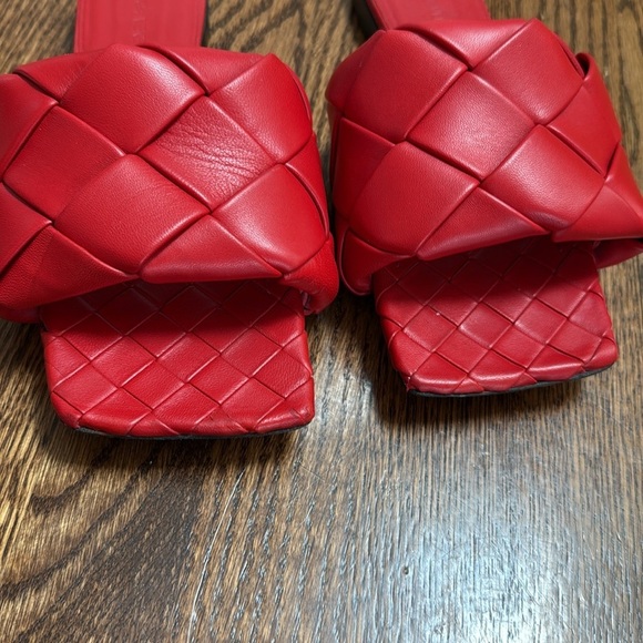 Bottega Veneta Lido sandals - Picture 5 of 11